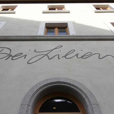 Drei Lilien Hotel *