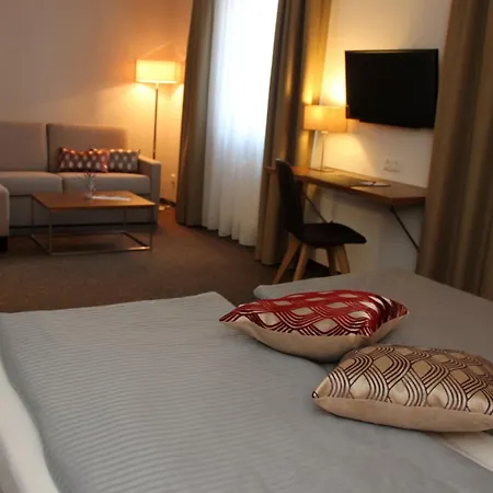 Drei Lilien Hotel *